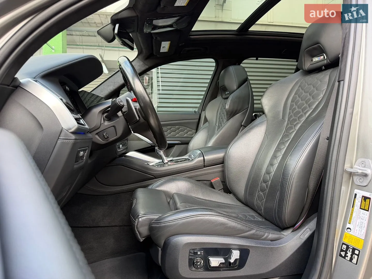 2022 BMW X5 M - мініатюра 12