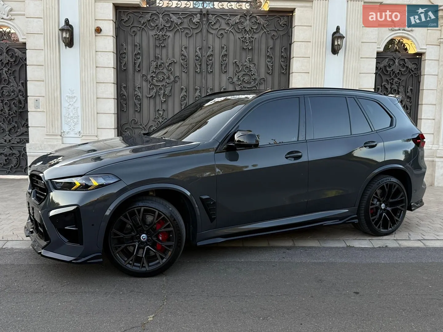 2022 BMW X5 M - мініатюра 6
