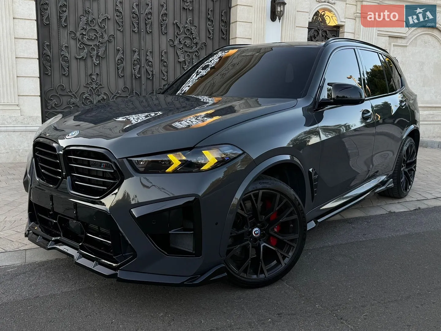 2022 BMW X5 M - мініатюра 8