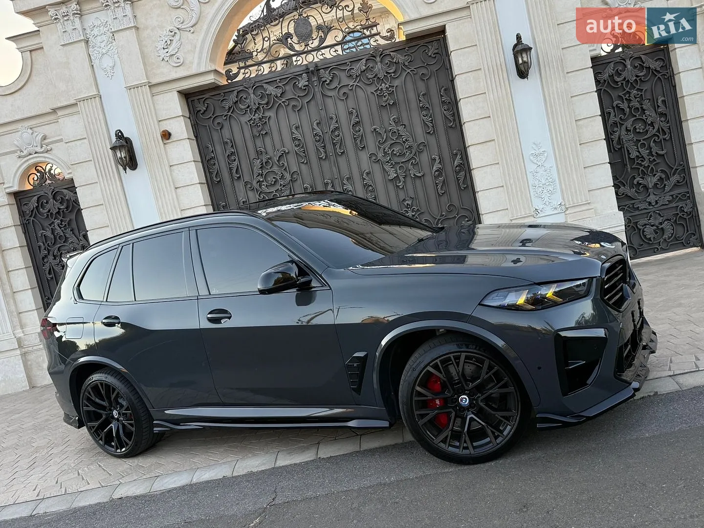 2022 BMW X5 M - мініатюра 10