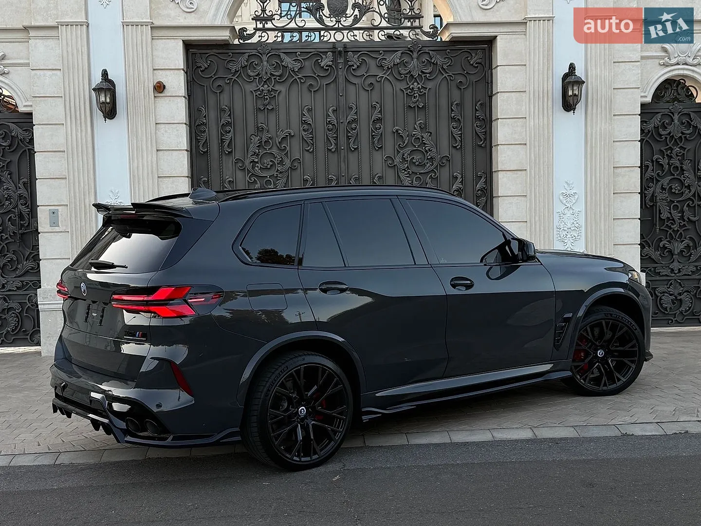 2022 BMW X5 M - мініатюра 13