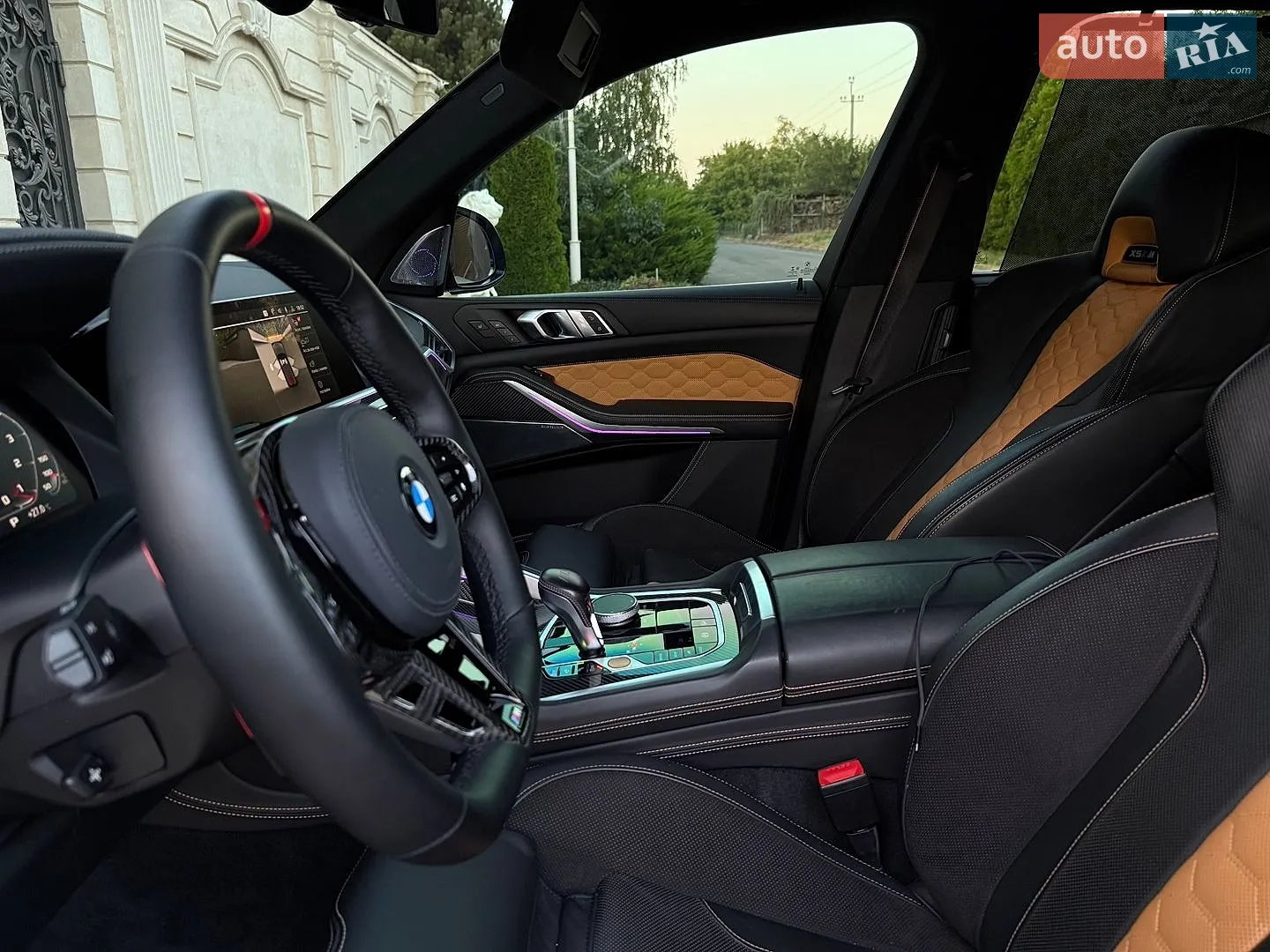 2022 BMW X5 M - мініатюра 22
