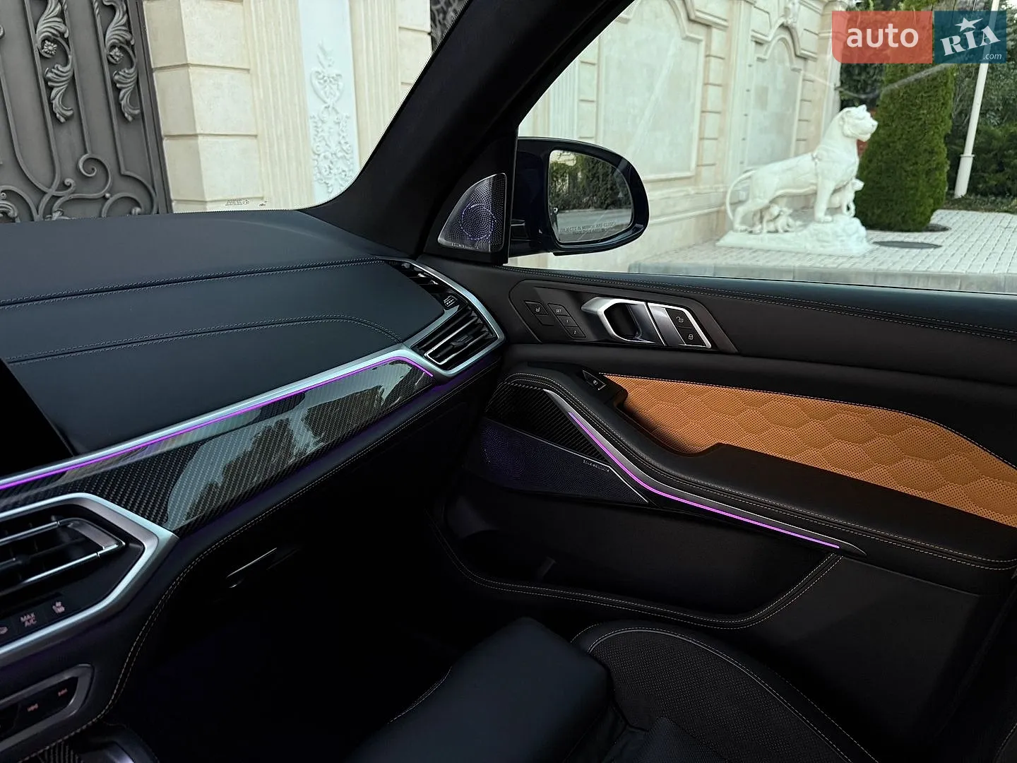 2022 BMW X5 M - мініатюра 32