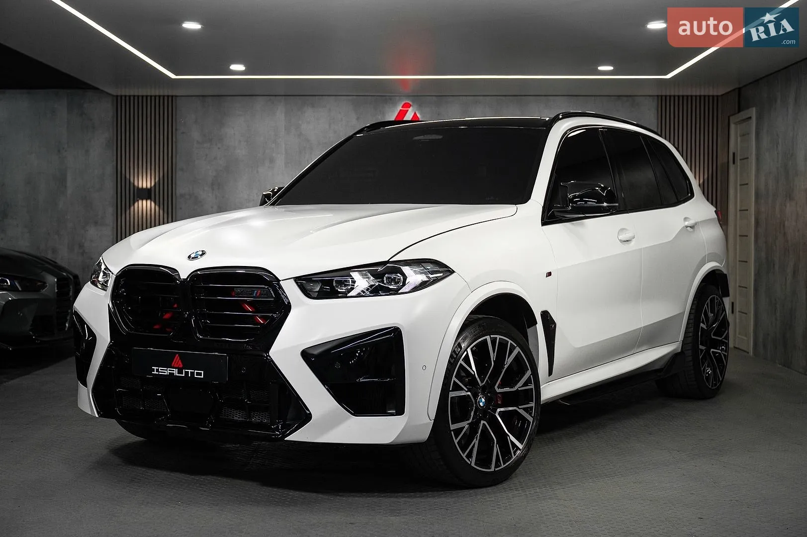 2021 BMW X5 M - мініатюра 8