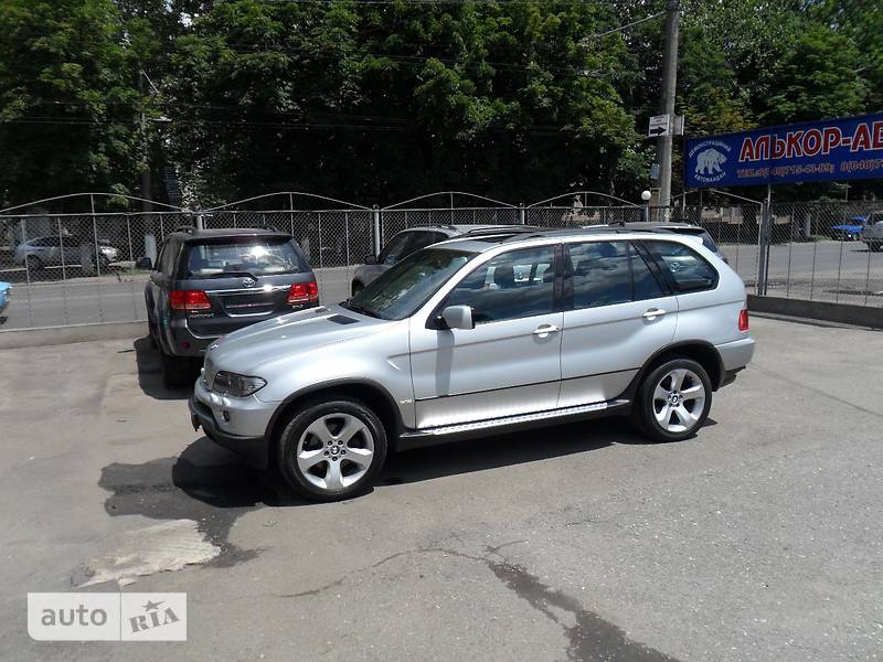 Внедорожник / Кроссовер BMW X5 2004 в Одессе