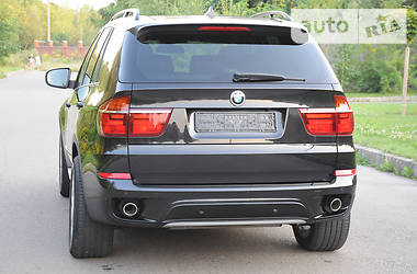 Внедорожник / Кроссовер BMW X5 2011 в Ровно