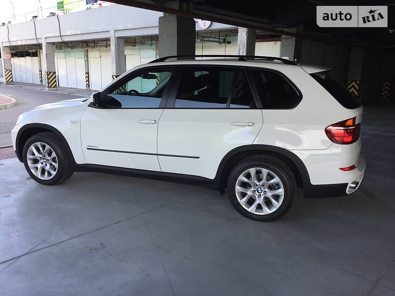 BMW X5 2013 года