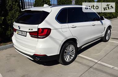 Позашляховик / Кросовер BMW X5 2013 в Києві