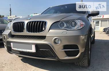 Позашляховик / Кросовер BMW X5 2011 в Києві