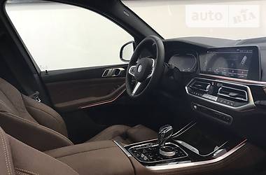 Внедорожник / Кроссовер BMW X5 2018 в 
