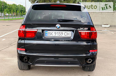 Позашляховик / Кросовер BMW X5 2012 в Рівному