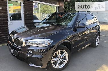 Позашляховик / Кросовер BMW X5 2016 в 