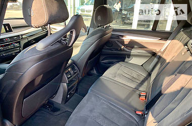 Позашляховик / Кросовер BMW X5 2015 в  фото 20 Позашляховик / Кросовер BMW X5 2015 в