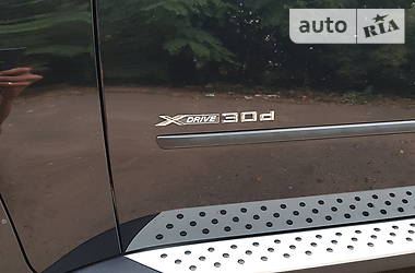 Позашляховик / Кросовер BMW X5 2010 в 