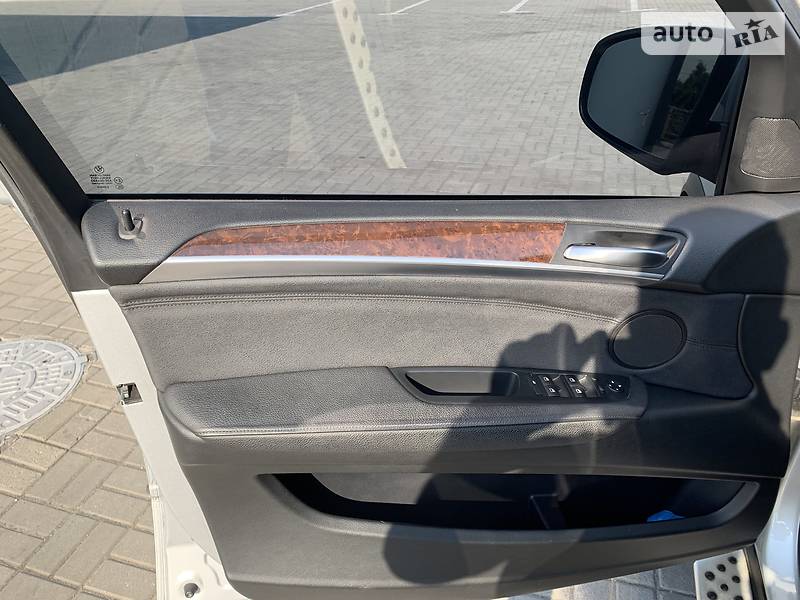 Позашляховик / Кросовер BMW X5 2010 в Запоріжжі фото 38 Позашляховик / Кросовер BMW X5 2010 в Запоріжжі