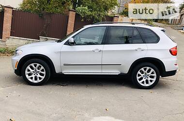 Внедорожник / Кроссовер BMW X5 2011 в Киеве