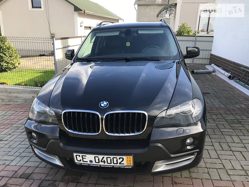 Внедорожник / Кроссовер BMW X5 2008 в Черновцах