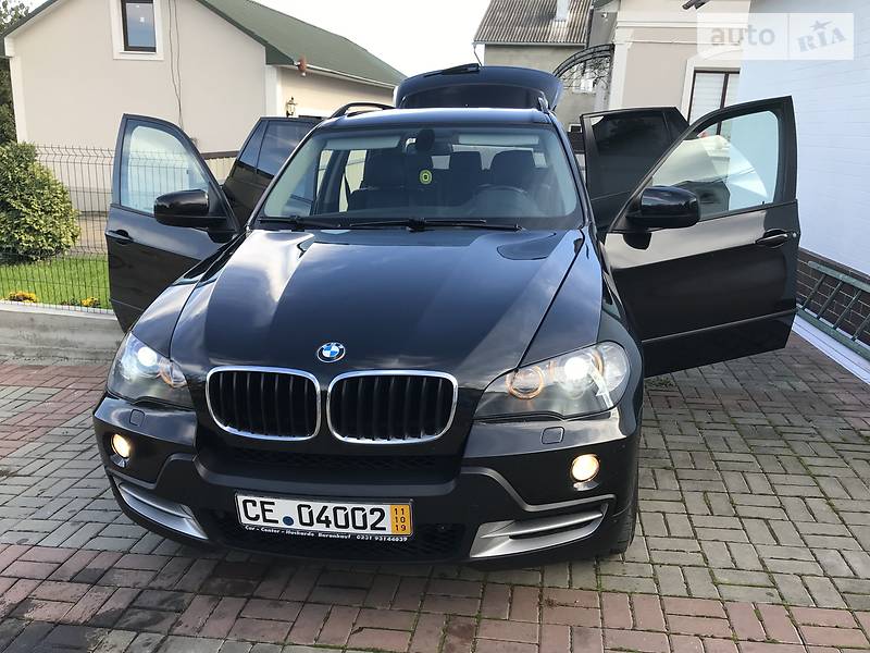 Внедорожник / Кроссовер BMW X5 2008 в Черновцах