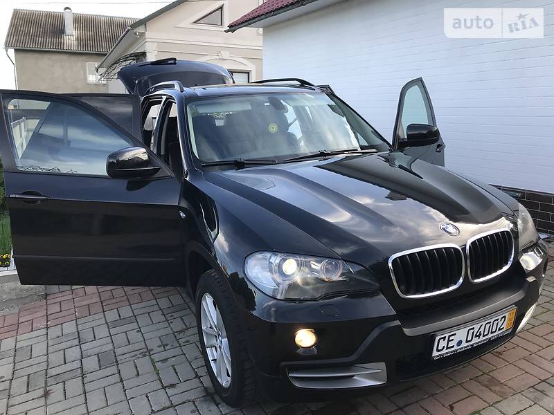 Внедорожник / Кроссовер BMW X5 2008 в Черновцах