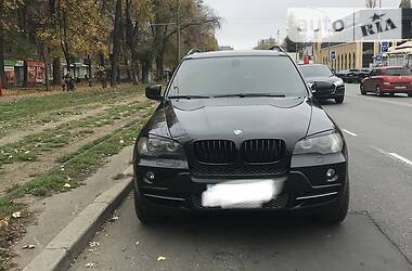 Позашляховик / Кросовер BMW X5 2009 в 