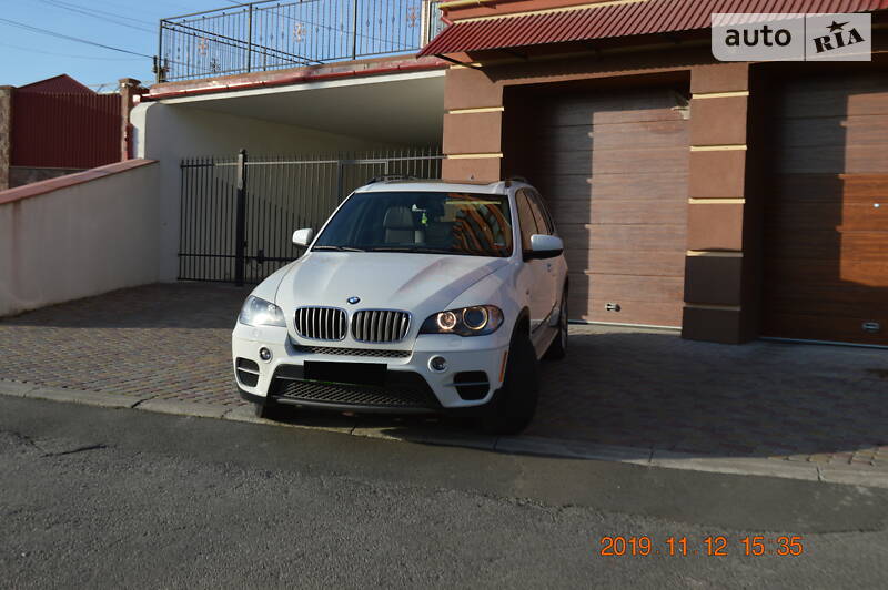 Внедорожник / Кроссовер BMW X5 2011 в Тернополе