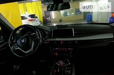 Позашляховик / Кросовер BMW X5 2015 в 