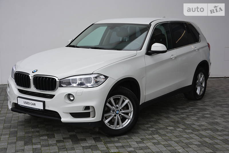 Позашляховик / Кросовер BMW X5 2017 в 