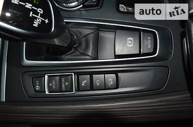 Позашляховик / Кросовер BMW X5 2014 в 