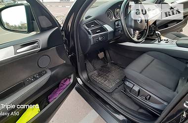Позашляховик / Кросовер BMW X5 2008 в 