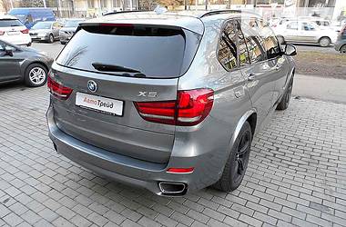 Позашляховик / Кросовер BMW X5 2014 в 