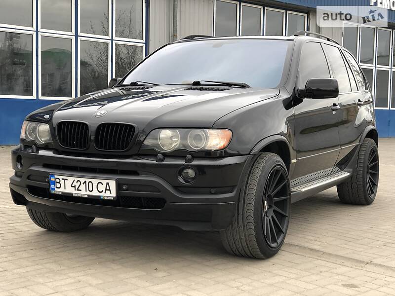 Позашляховик / Кросовер BMW X5 2002 в 