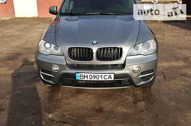 Позашляховик / Кросовер BMW X5 2013 в Ромнах