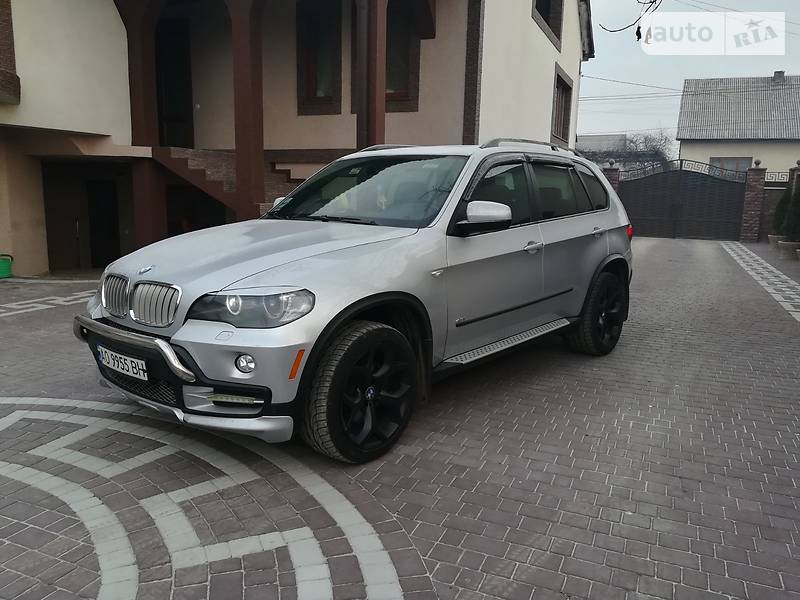 Позашляховик / Кросовер BMW X5 2007 в 