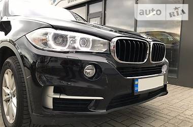 Позашляховик / Кросовер BMW X5 2016 в 