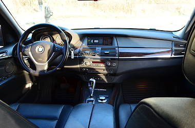 Позашляховик / Кросовер BMW X5 2007 в 