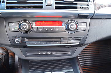 Позашляховик / Кросовер BMW X5 2007 в 
