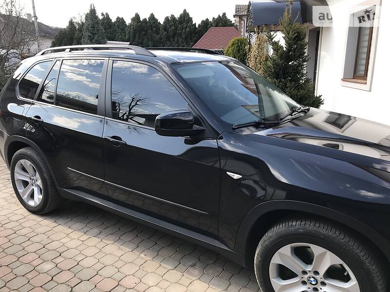 Внедорожник / Кроссовер BMW X5 2008 в Черновцах
