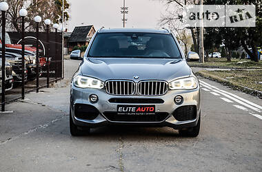 Позашляховик / Кросовер BMW X5 2014 в 