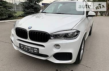 Позашляховик / Кросовер BMW X5 2017 в 