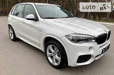 Позашляховик / Кросовер BMW X5 2017 в 