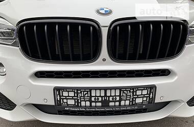 Позашляховик / Кросовер BMW X5 2017 в 