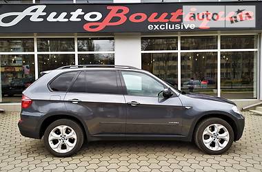 Позашляховик / Кросовер BMW X5 2012 в 