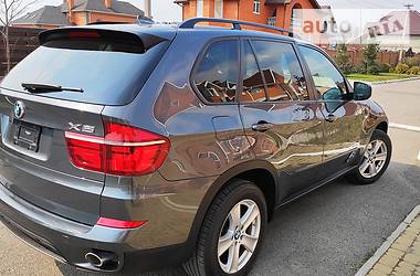 Позашляховик / Кросовер BMW X5 2013 в 