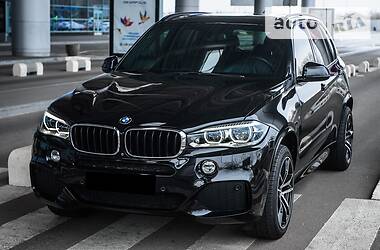 Позашляховик / Кросовер BMW X5 2015 в 