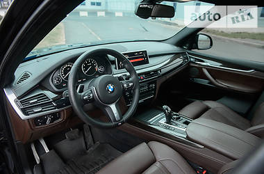 Позашляховик / Кросовер BMW X5 2015 в 
