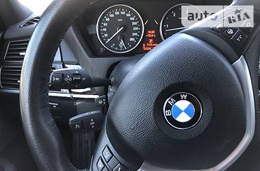 Позашляховик / Кросовер BMW X5 2011 в 