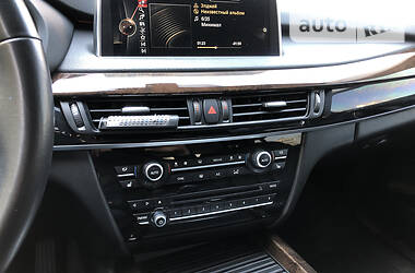 Позашляховик / Кросовер BMW X5 2014 в 