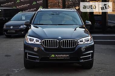 Позашляховик / Кросовер BMW X5 2017 в 