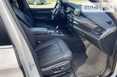 Позашляховик / Кросовер BMW X5 2015 в 