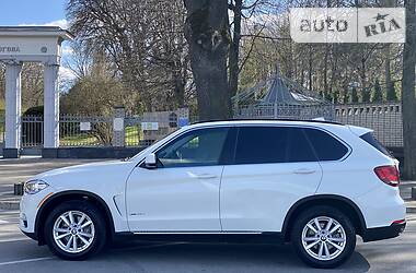 Позашляховик / Кросовер BMW X5 2015 в 
